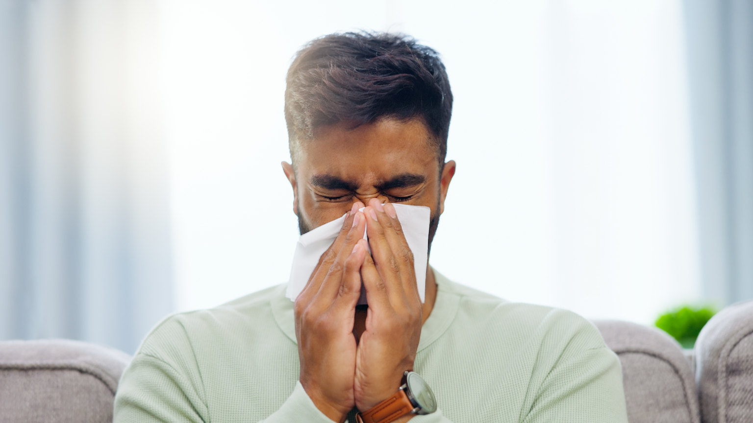 Differentiating Common Cold, Allergic Rhinitis, and Seasonal Flu: A Detailed Comparison